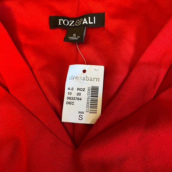 roz&ali strapped v neck red dress - Picture 2 of 8